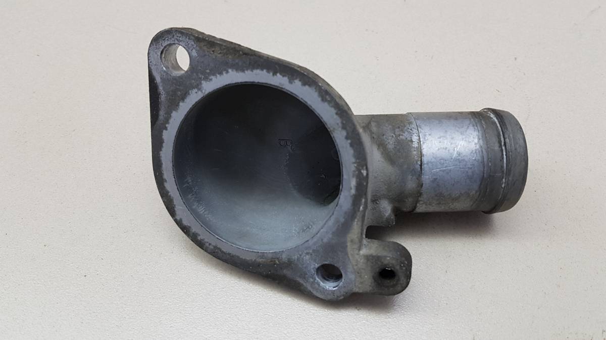 Крышка термостата Mitsubishi Lancer X (CX, CY)  2007>