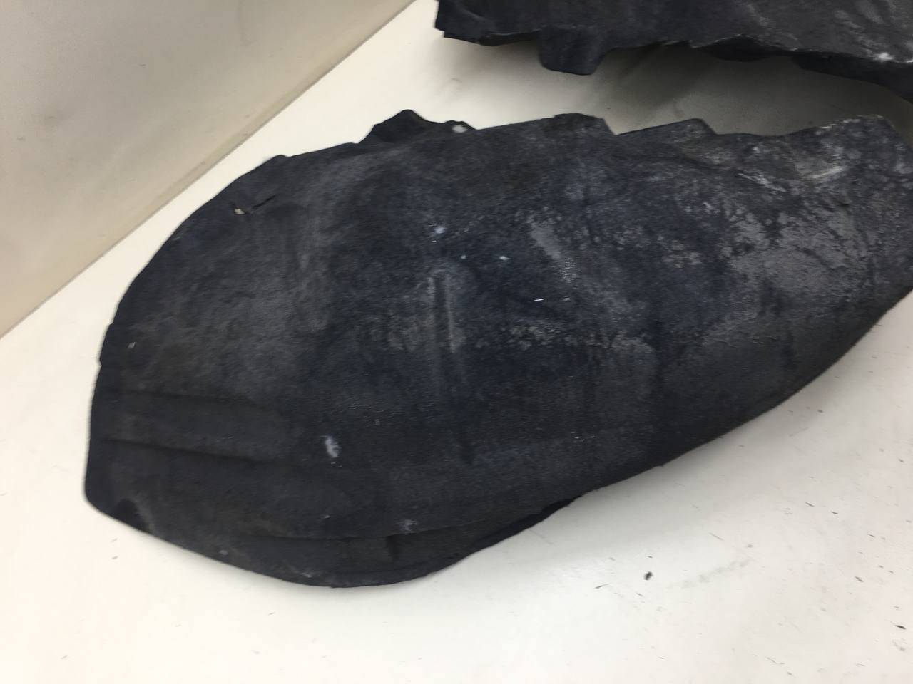 Локер передний левый Volvo XC60 2008-2017