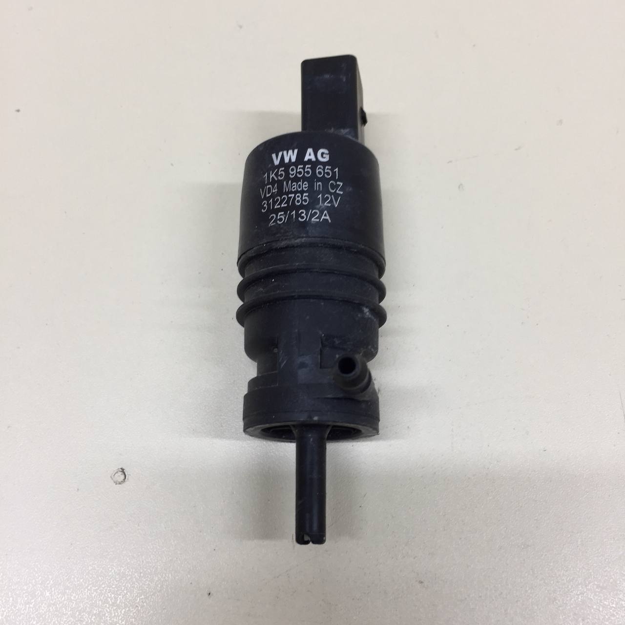 Насос омывателя Volkswagen Polo (MK5) 2011-2020 Насос омывателя Volkswagen Polo (MK5) 2011-2020