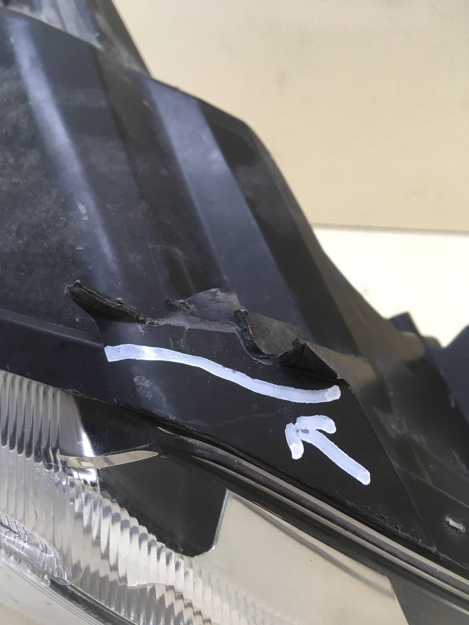 Фара правая Lada Granta 2011>