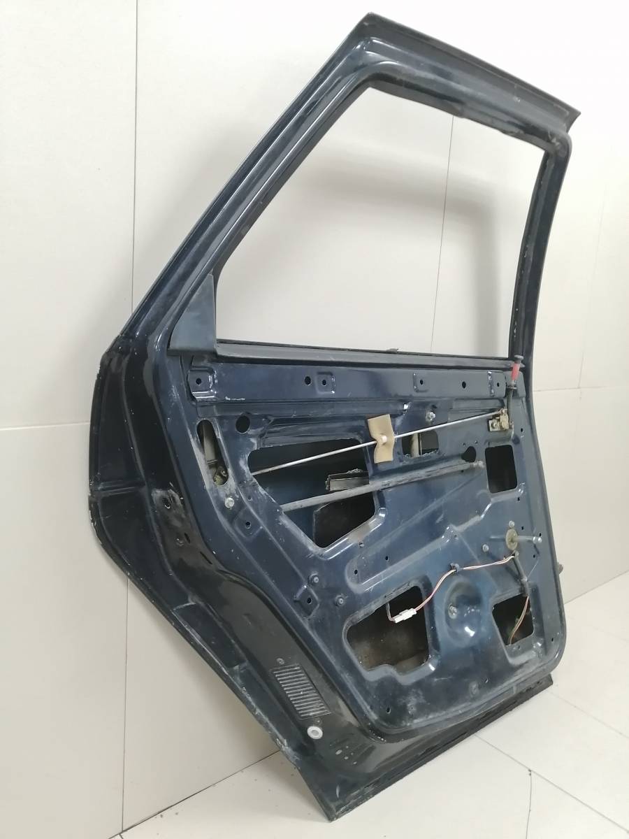 Дверь задняя левая Lada 2110 1997-2009