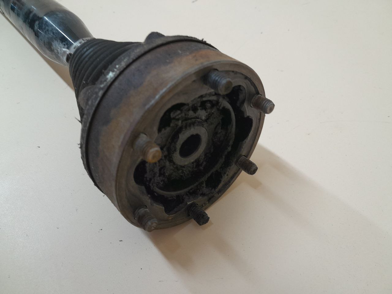 Полуось передняя правая Volkswagen Polo (MK5) 2011-2020 Полуось передняя правая Volkswagen Polo (MK5) 2011-2020