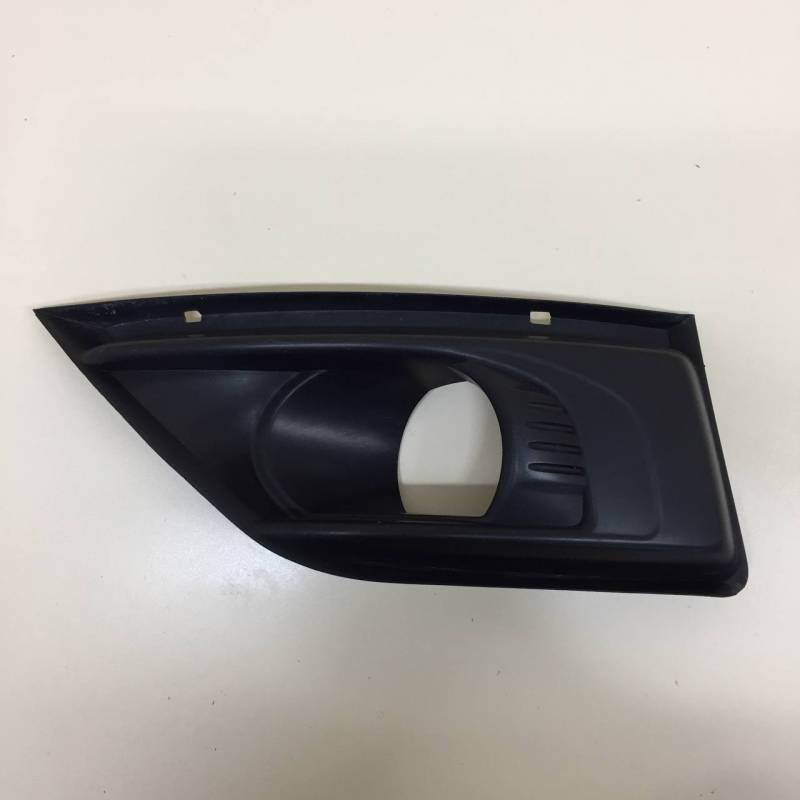 Рамка противотуманной фары левой Citroen С4 Grand Picasso 2006-2014 Рамка противотуманной фары левой Citroen С4 Grand Picasso 2006-2014