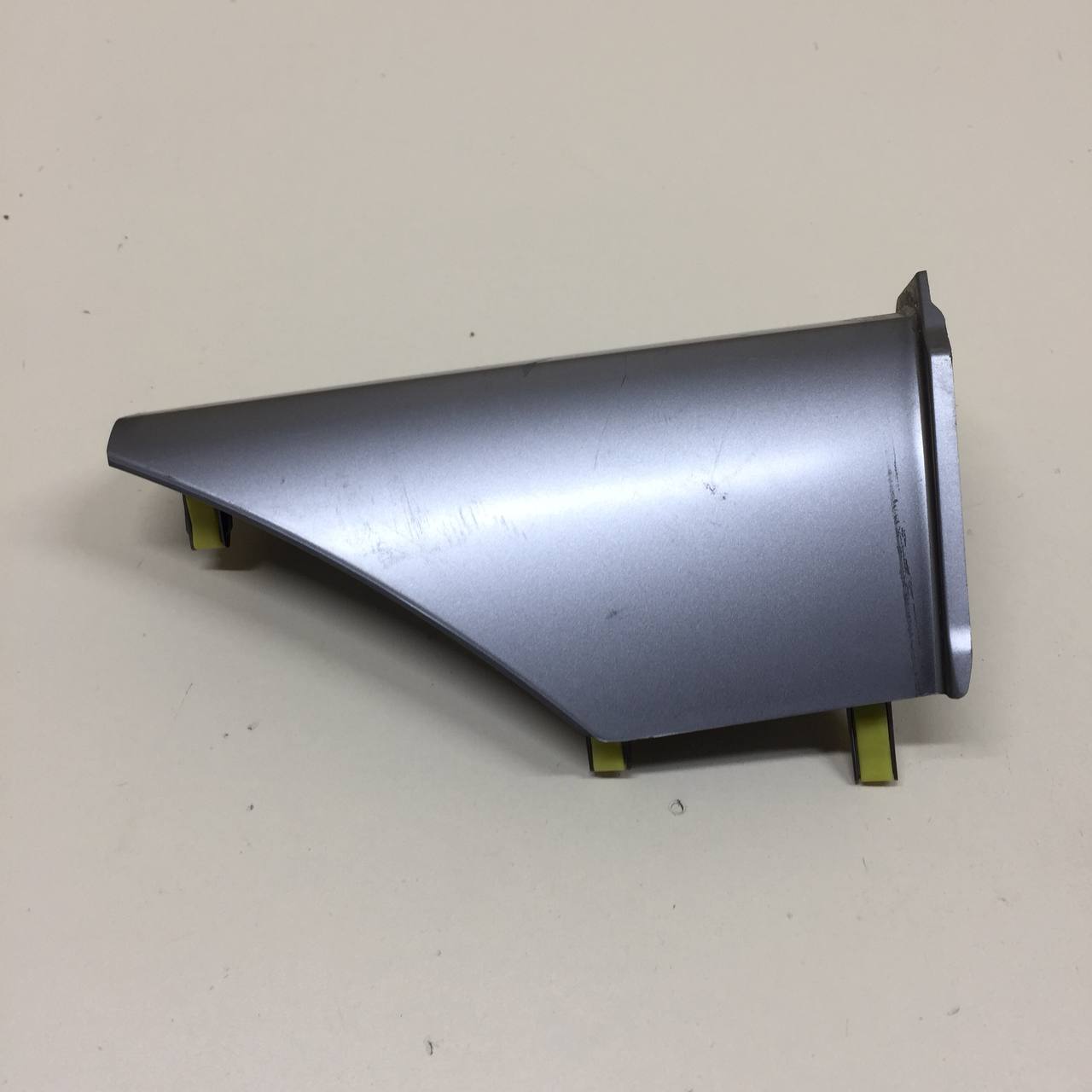 Накладка декоративная Toyota Rav 4 (XA40) 2013-2019