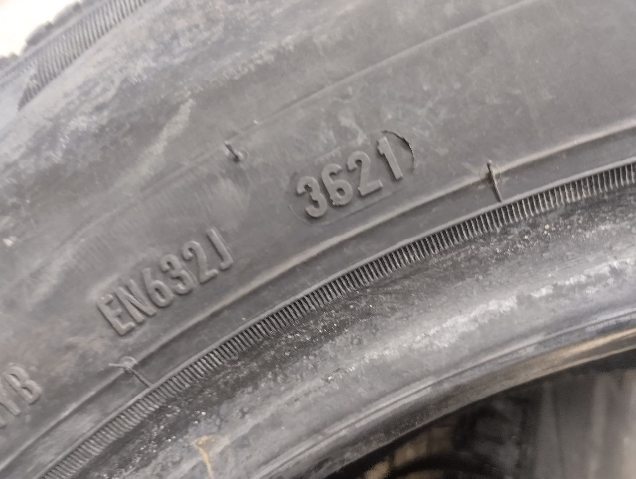 Шины к-кт R17 Зимние нешипованные PIRELLI ICE ZERO