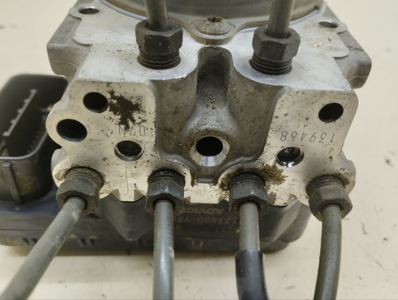 Блок ABS (насос) Toyota Rav 4 (A30) 2006-2013