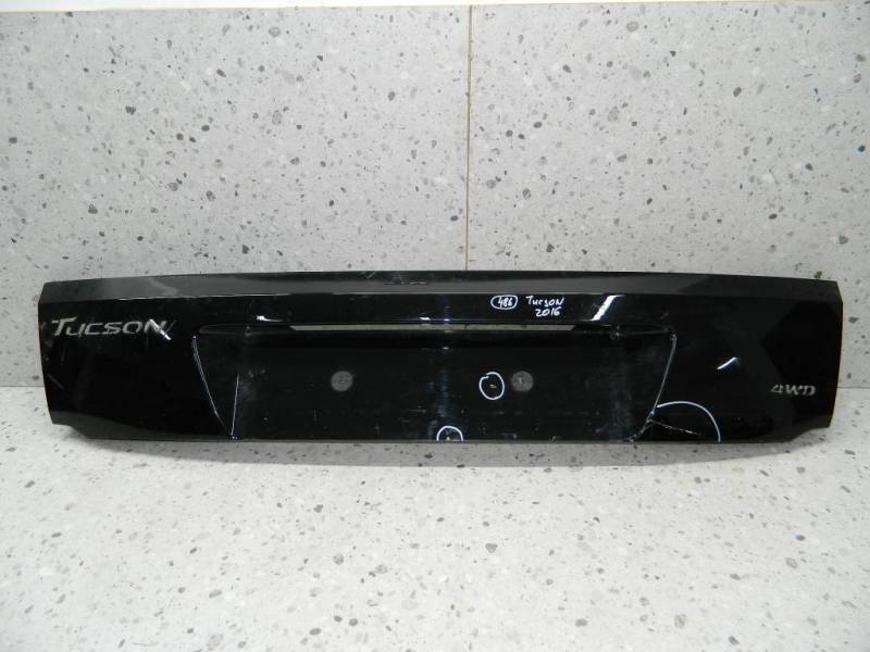 Накладка двери багажника Hyundai Tucson (TL) 2015-2021
