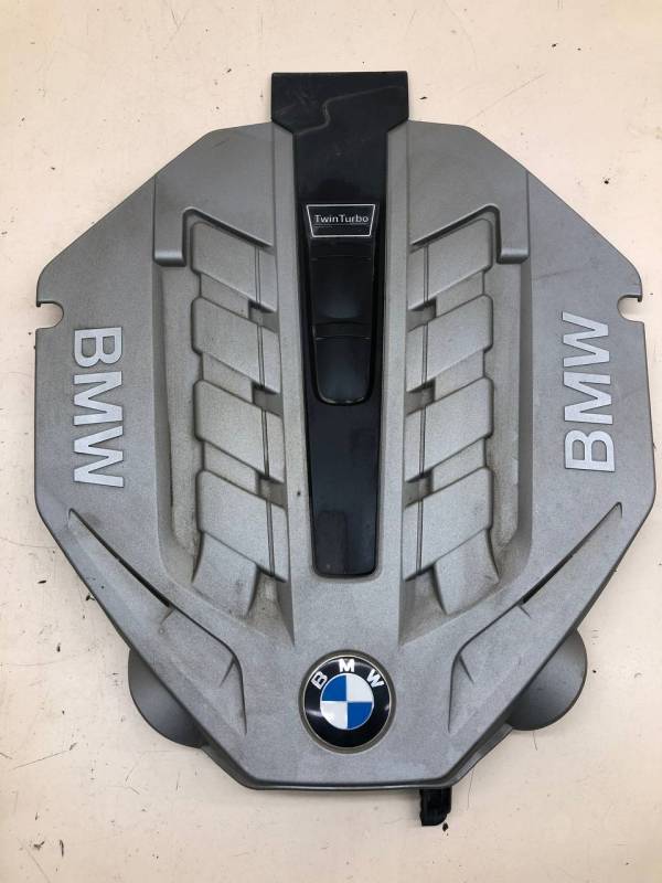 Крышка двигателя декоративная BMW 7-Series F01,F02 2008-2015 Крышка двигателя декоративная BMW 7-Series F01,F02 2008-2015