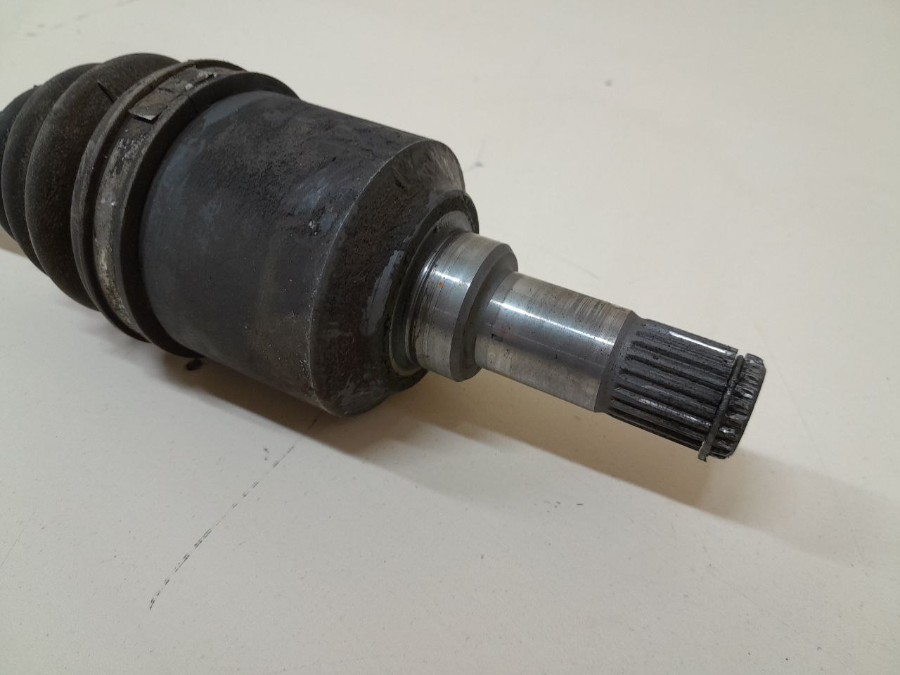 Полуось передняя левая Fiat Albea 2002-2012 Полуось передняя левая Fiat Albea 2002-2012