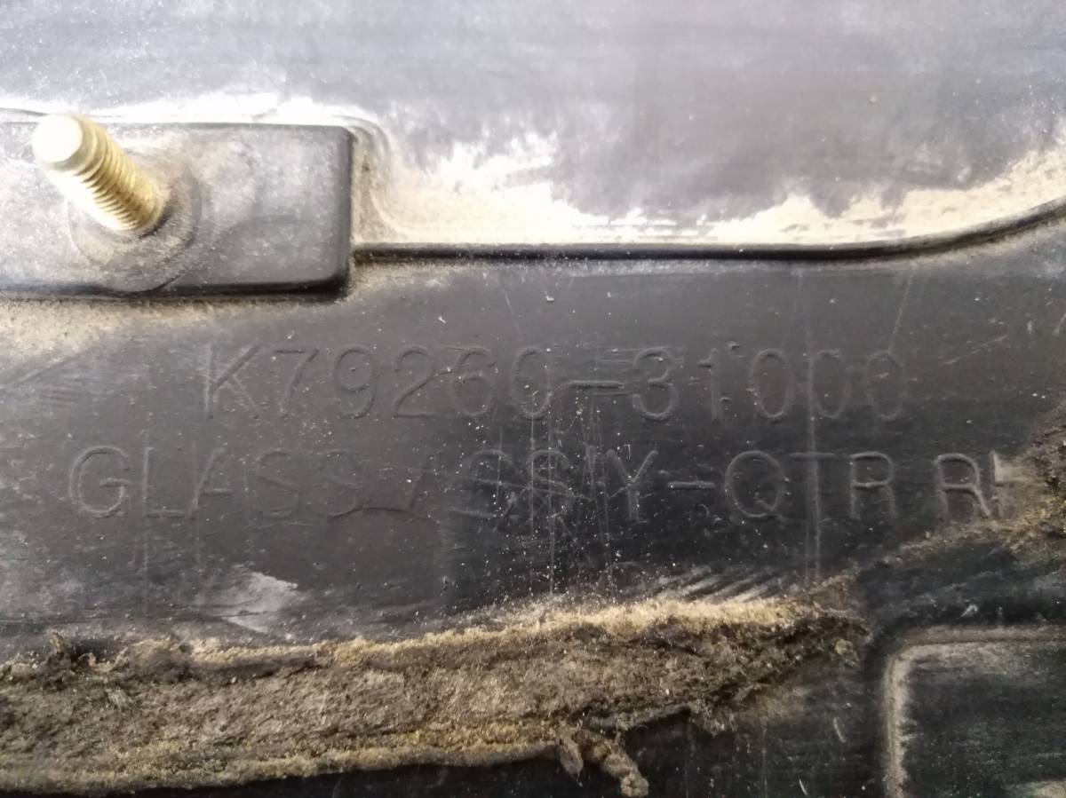 Стекло кузовное глухое правое SsangYong Actyon 2005-2012