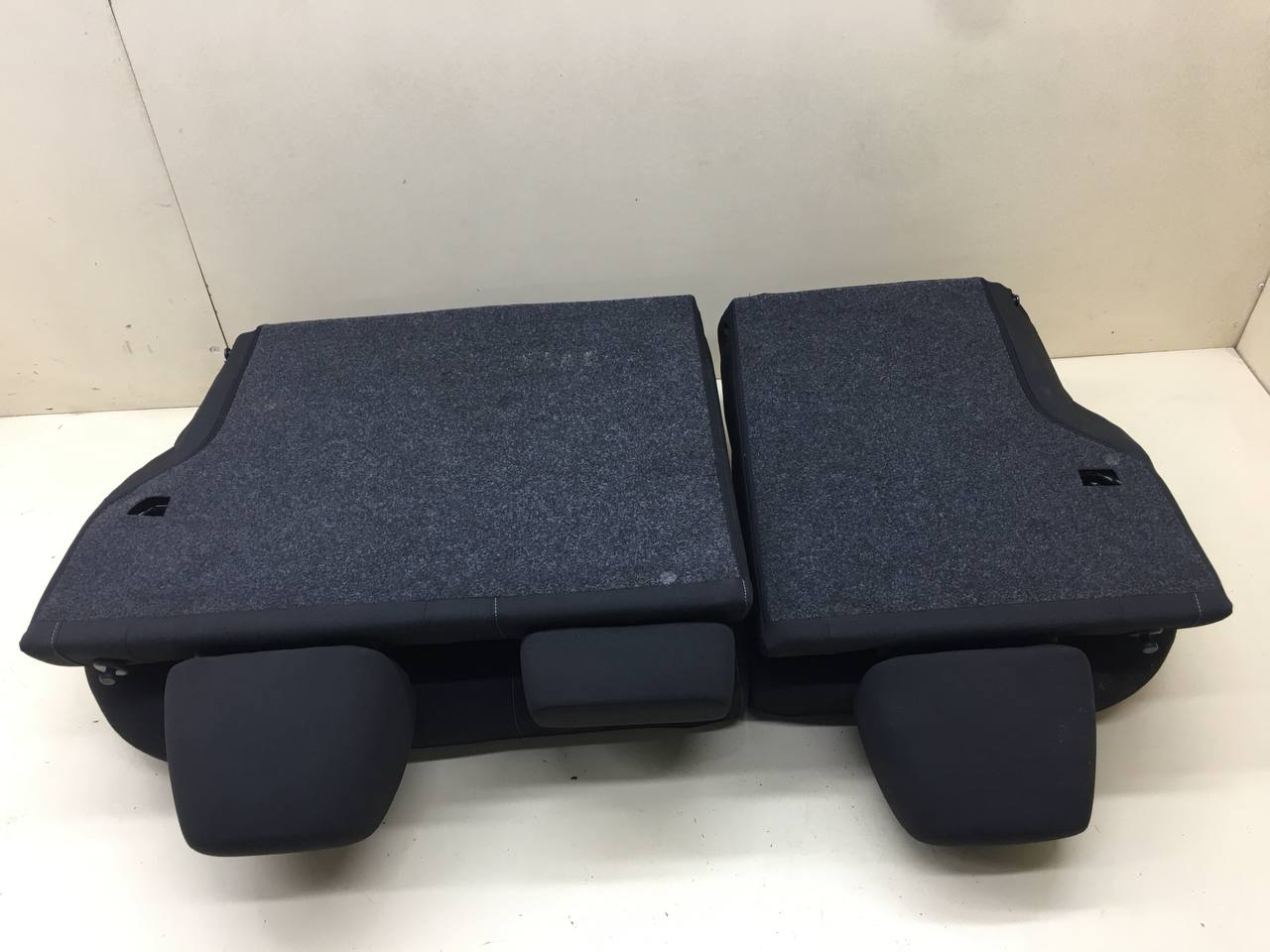 Сиденье (комплект) Volkswagen Polo (MK5) 2011-2020 Сиденье (комплект) Volkswagen Polo (MK5) 2011-2020