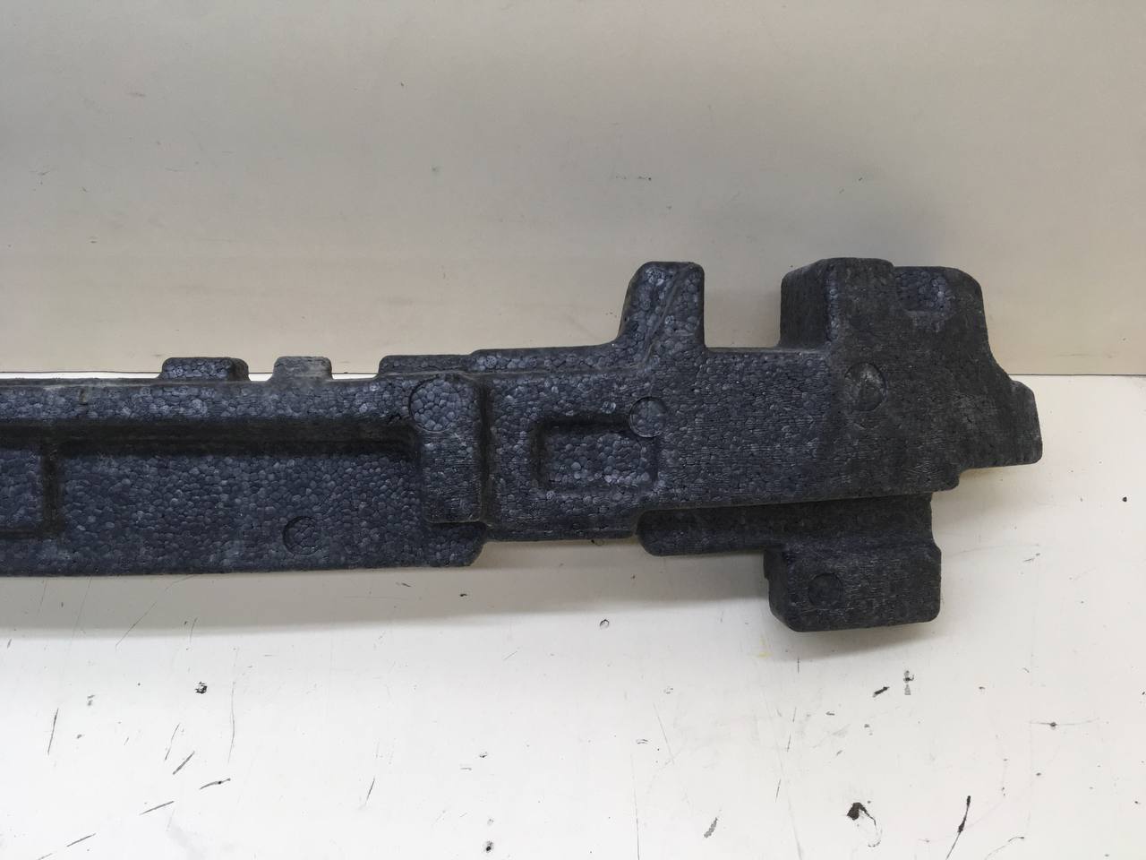 Наполнитель переднего бампера Hyundai Santa Fe (TM) 2018-2022