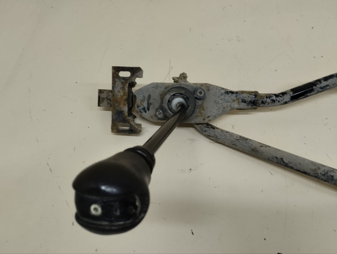 Кулиса КПП Nissan Almera (N16) 2000-2006 Кулиса КПП Nissan Almera (N16) 2000-2006