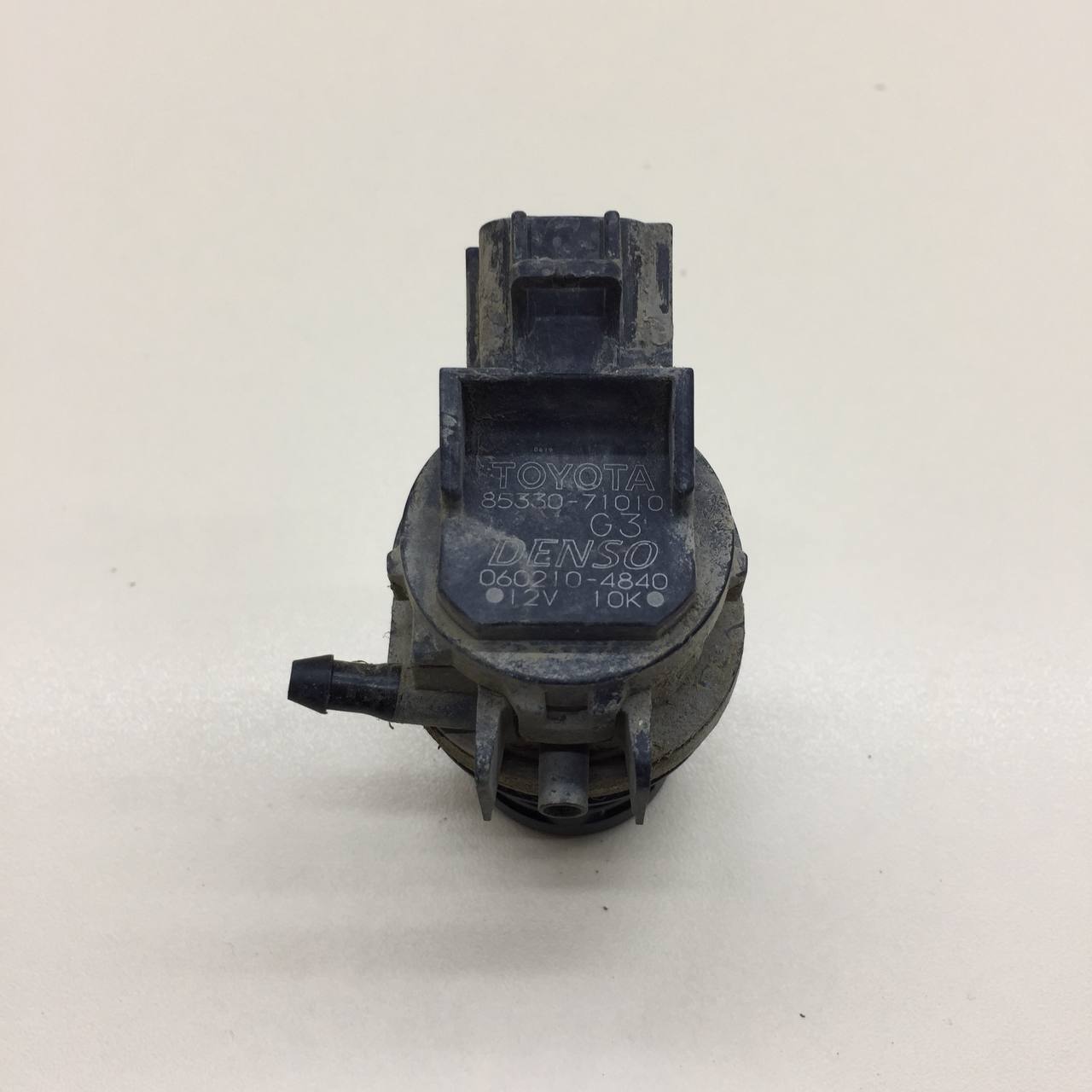Насос омывателя Toyota Rav 4 (A30) 2006-2013 Насос омывателя Toyota Rav 4 (A30) 2006-2013