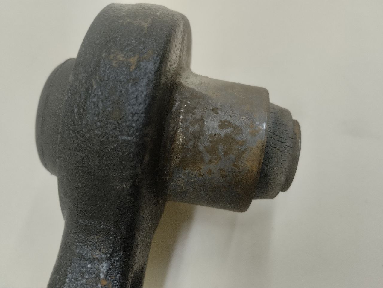 Рычаг передний нижний правый Chevrolet Niva 2009-2020