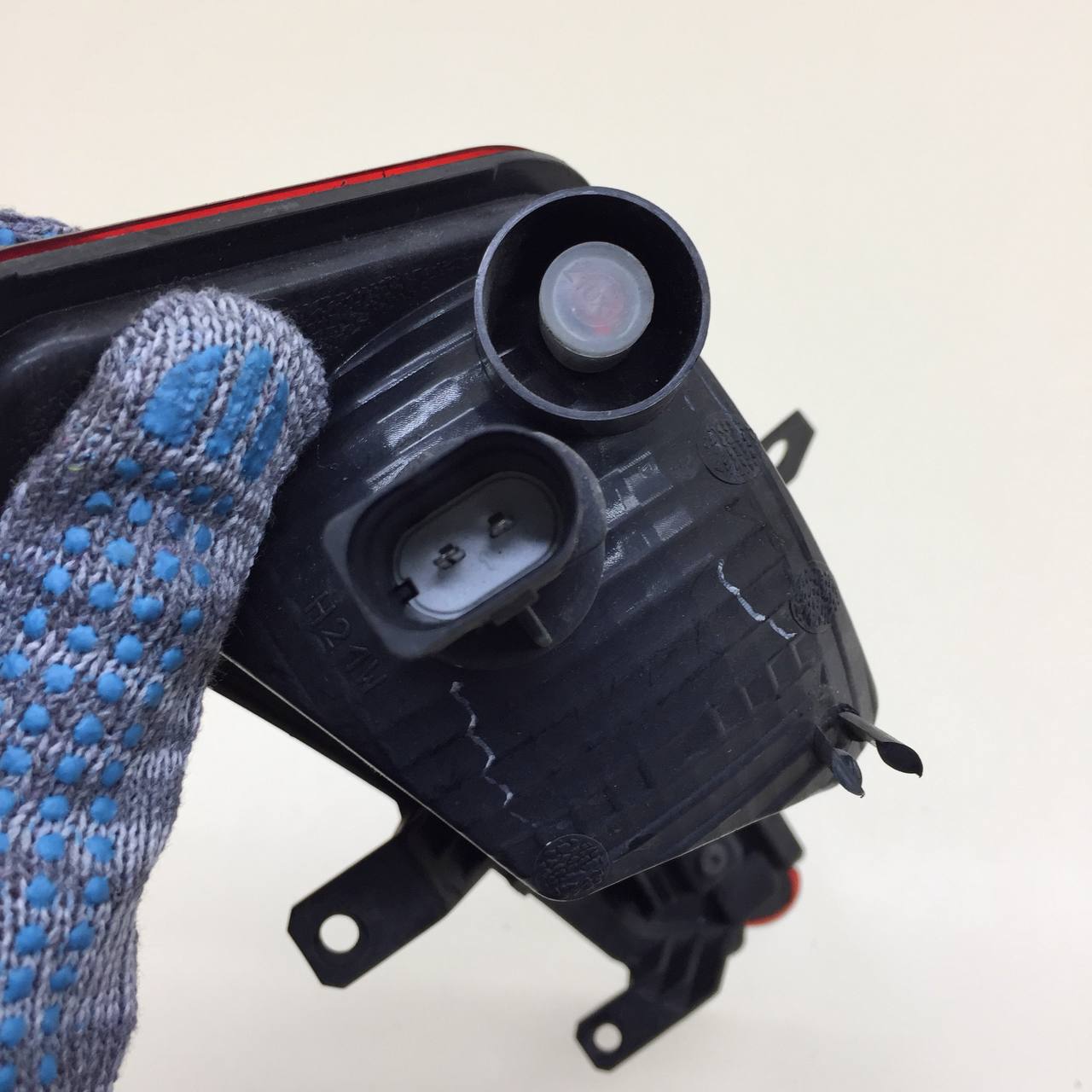 Фонарь задний в бампер правый Volvo XC60 2008-2017