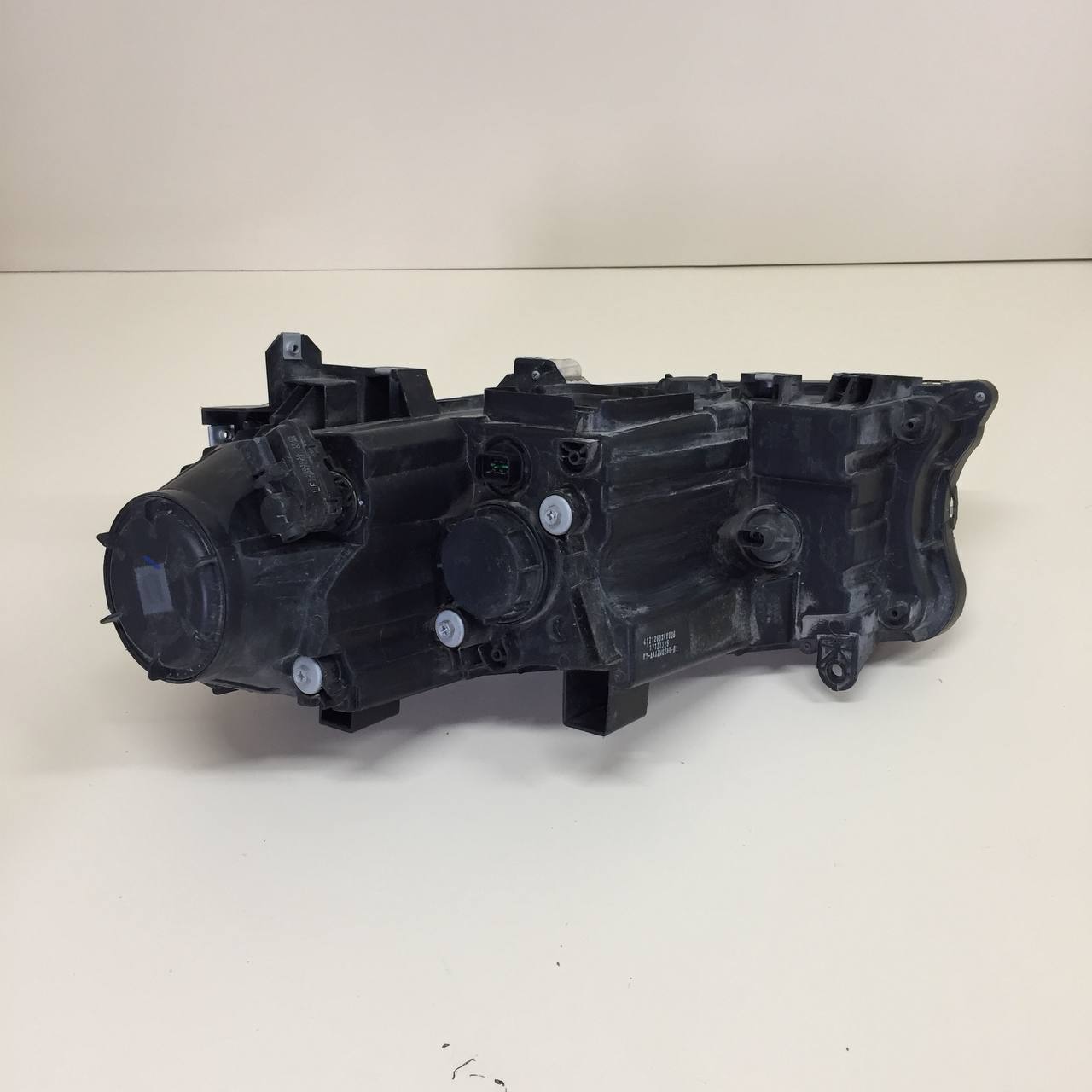 Фара правая Haval H6 2014-2020 Фара правая Haval H6 2014-2020