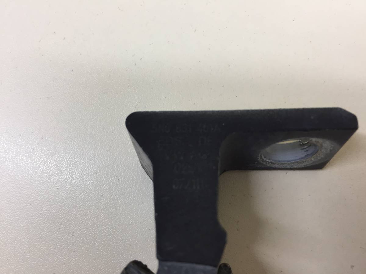 Петля двери Volkswagen Tiguan (5N2) 2011-2016