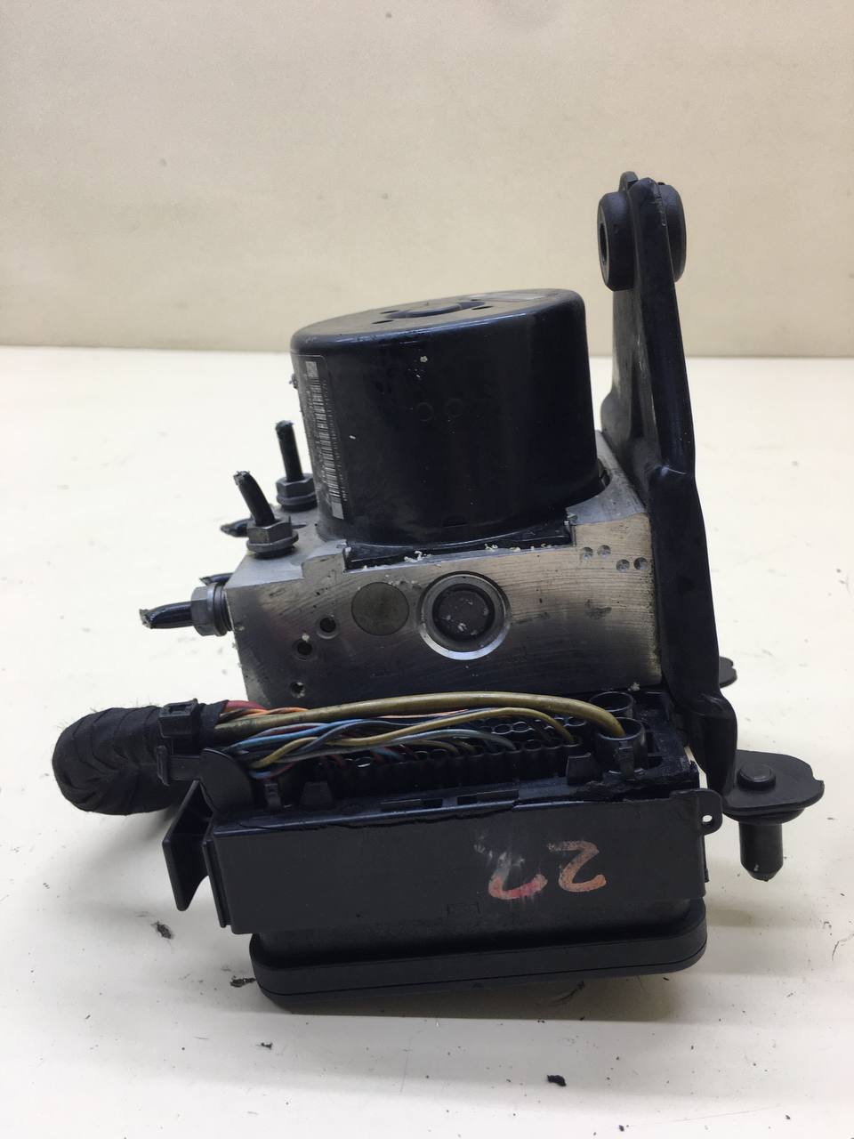 Блок ABS (насос) Volkswagen Jetta (A6) 2010-2019 Блок ABS (насос) Volkswagen Jetta (A6) 2010-2019