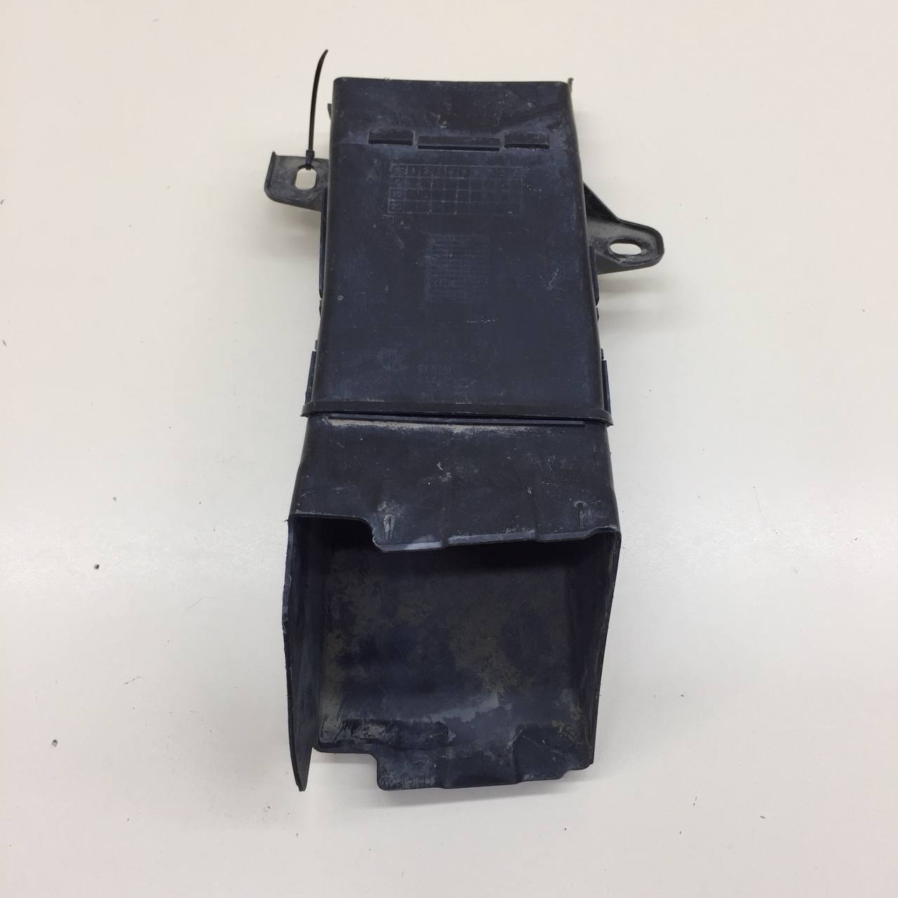 Воздуховод BMW 7-Series F01,F02  2008-2015