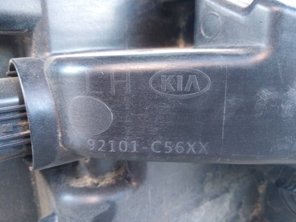 Фара левая Kia Sorento (UM) 2015> Фара левая Kia Sorento (UM) 2015>