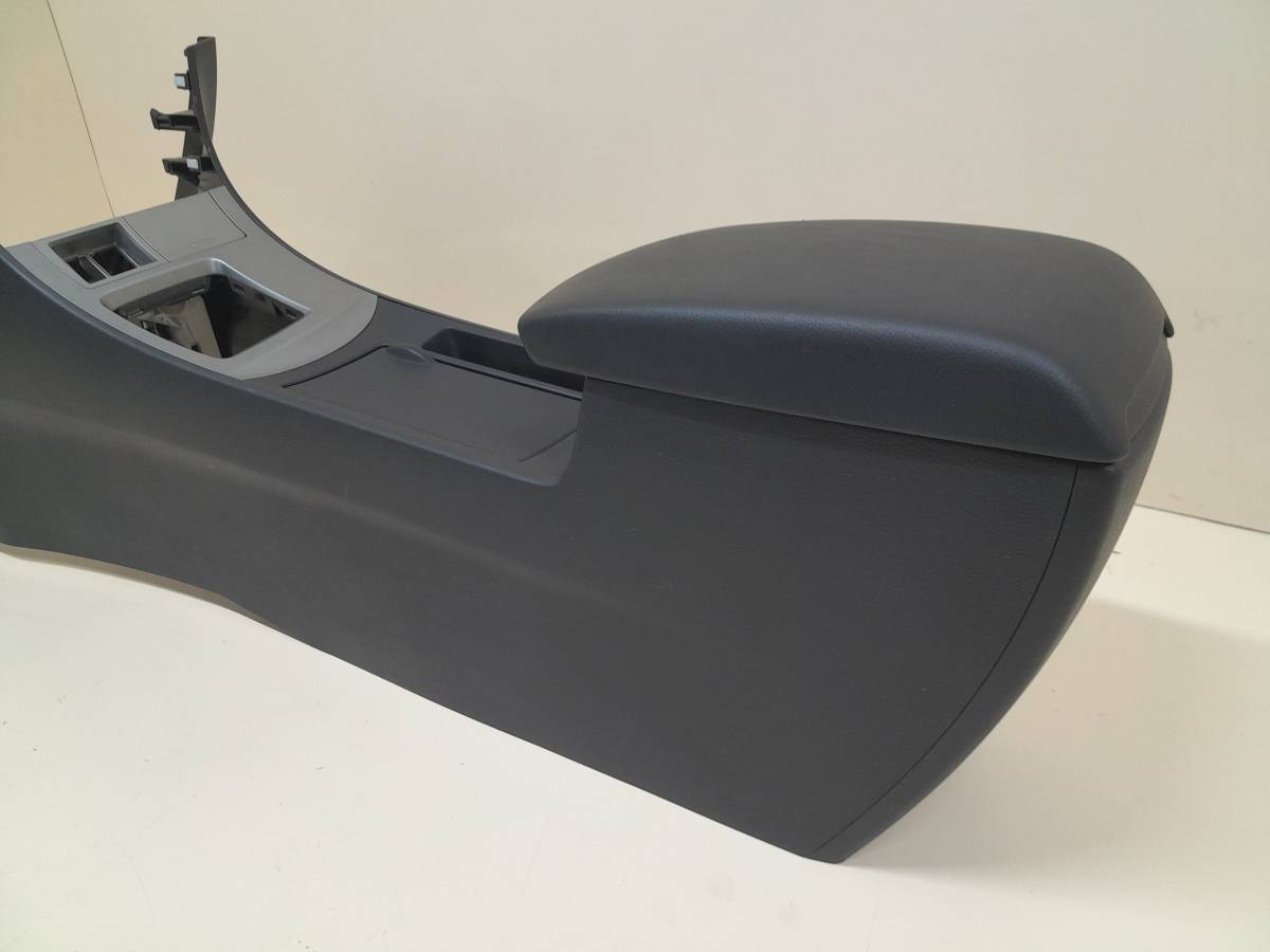 Консоль центральная Mazda Mazda 3 (BL) 2009-2013