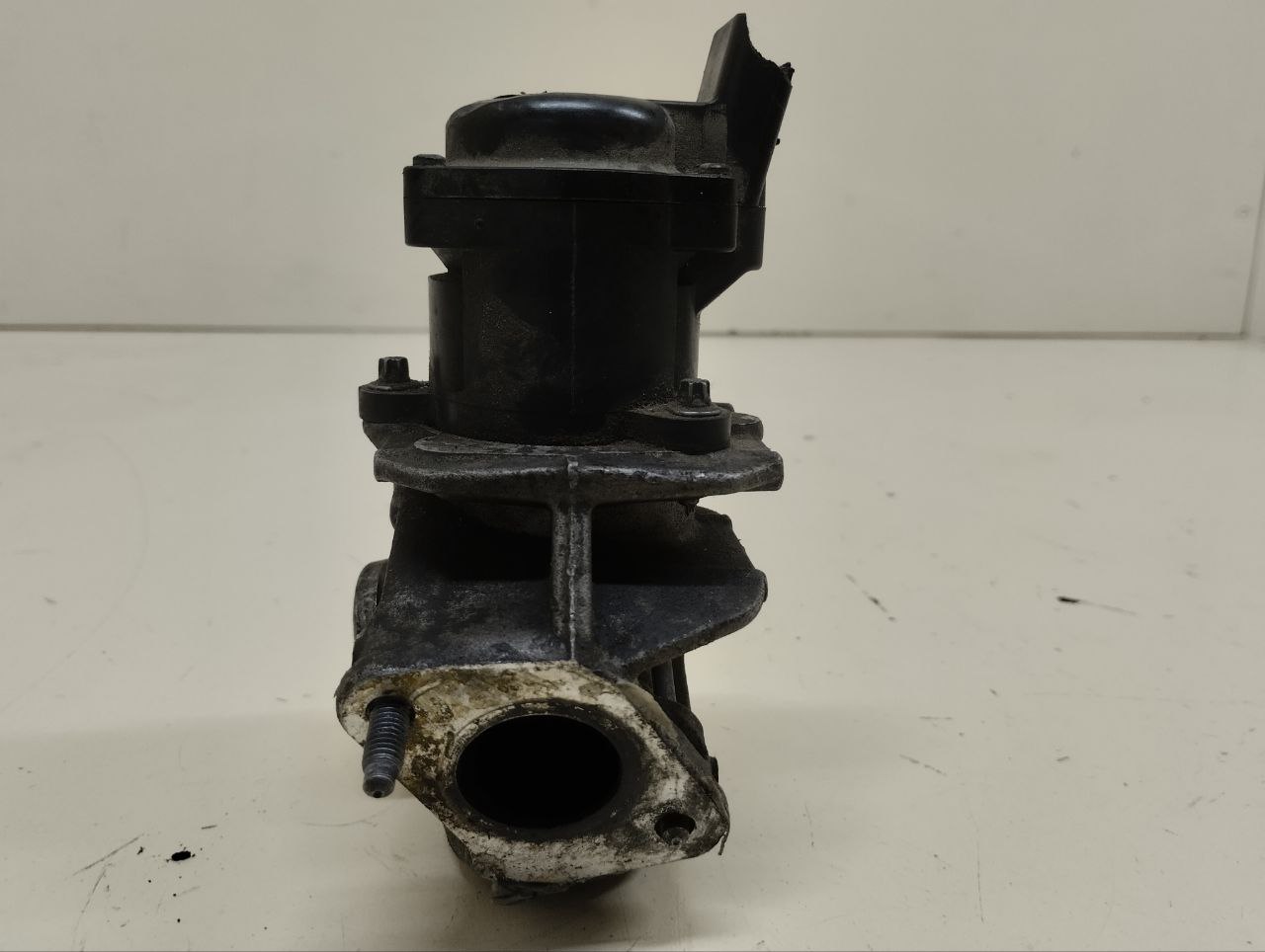 Клапан рециркуляции выхлопных газов Citroen Grand C4 Picasso 2006-2014