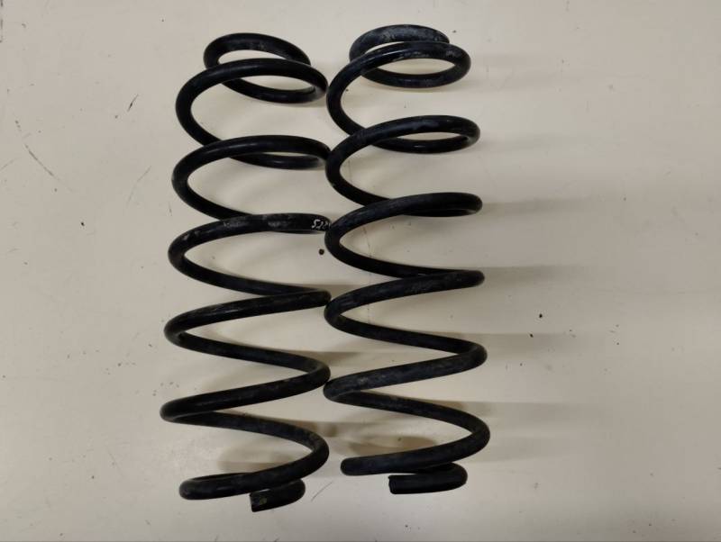 Пружина задняя Toyota Auris (E150) 2006-2012