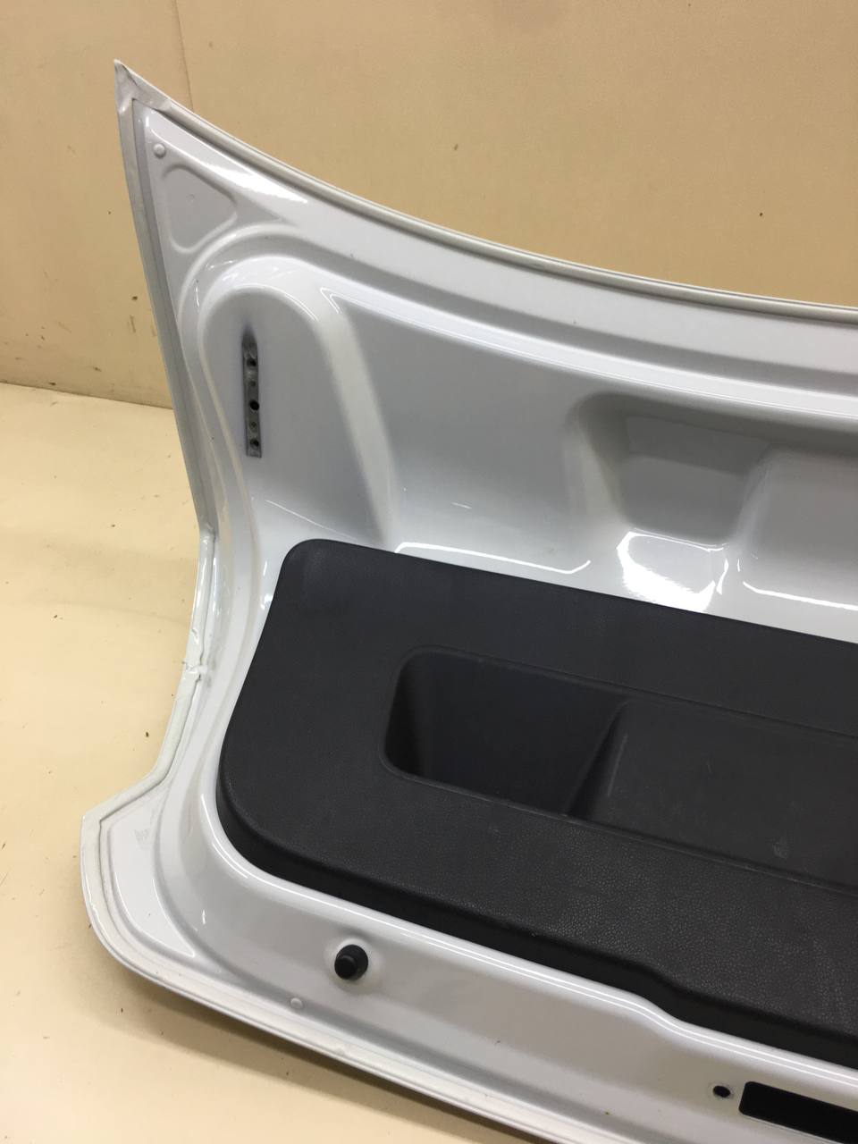 Крышка багажника Volkswagen Polo (MK5) 2011-2020 Крышка багажника Volkswagen Polo (MK5) 2011-2020