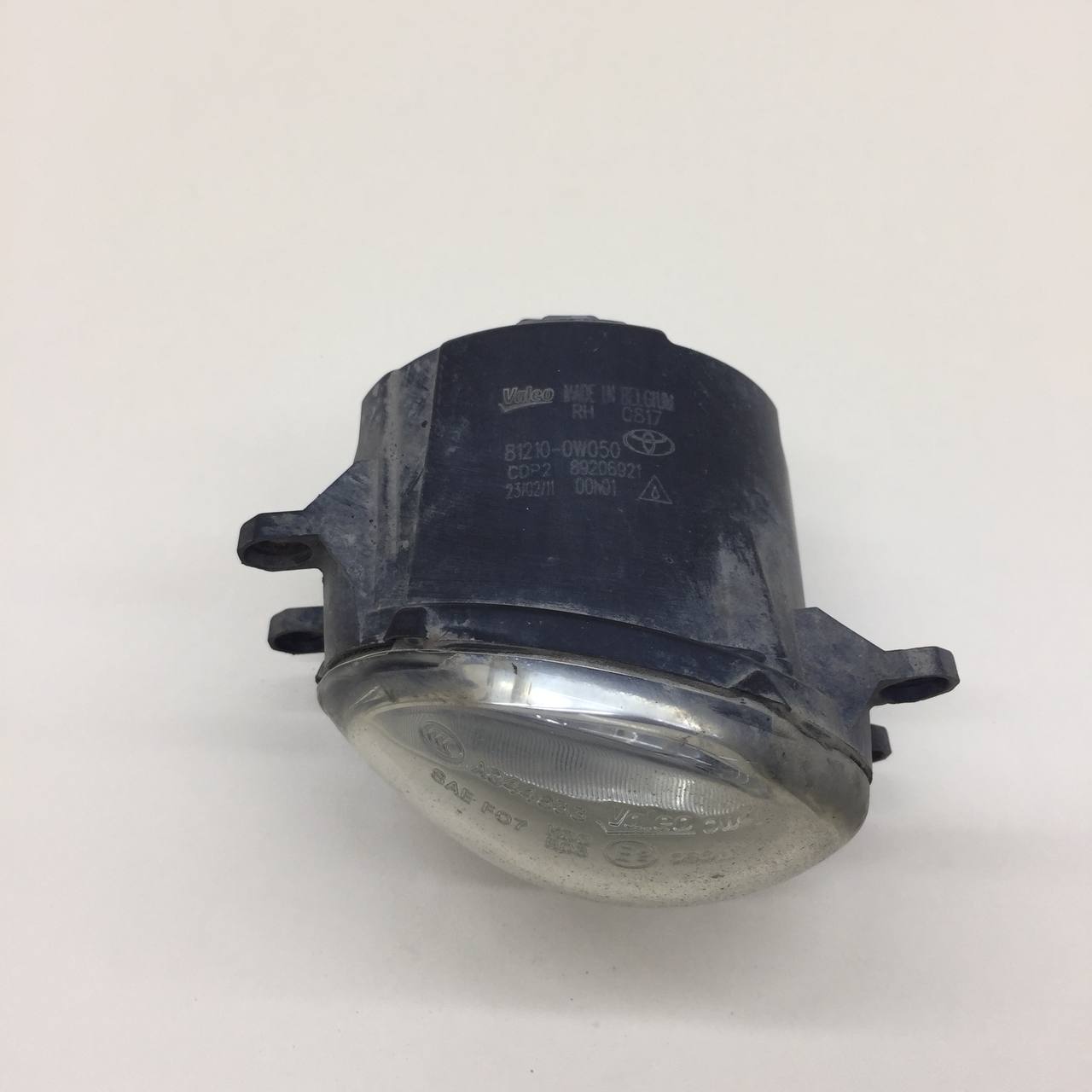 Фара противотуманная правая Toyota Rav 4 (A30) 2006-2013 Фара противотуманная правая Toyota Rav 4 (A30) 2006-2013