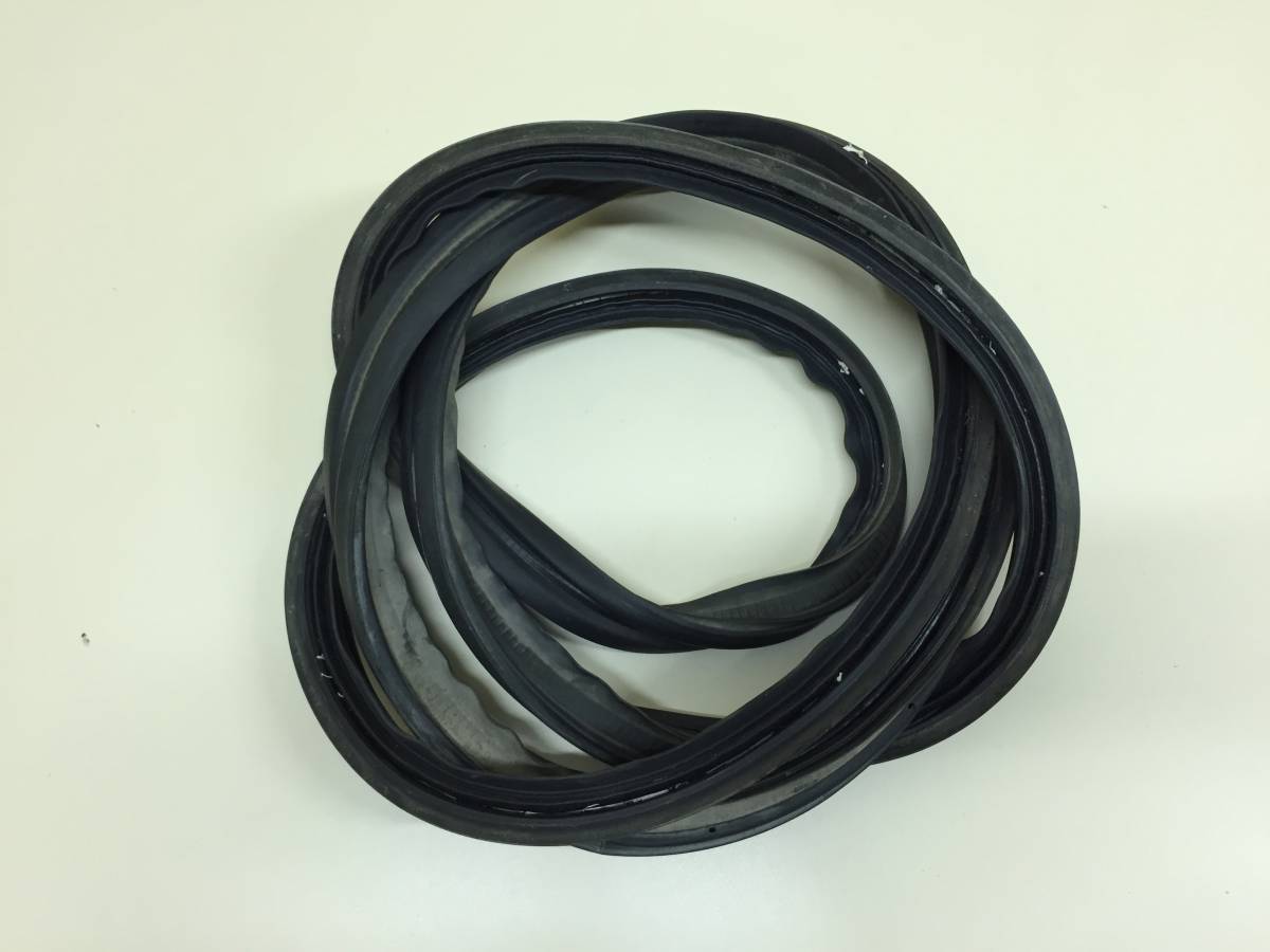 Уплотнитель багажника Mazda Mazda 3 (BL) 2009-2013