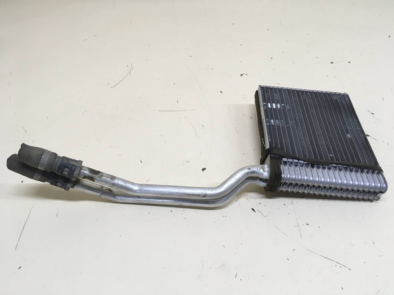 Радиатор отопителя Ford Focus 2 (DB) 2008-2011 Радиатор отопителя Ford Focus 2 (DB) 2008-2011