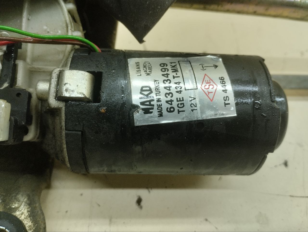 Трапеция стеклоочистителей Fiat Albea 2002-2012