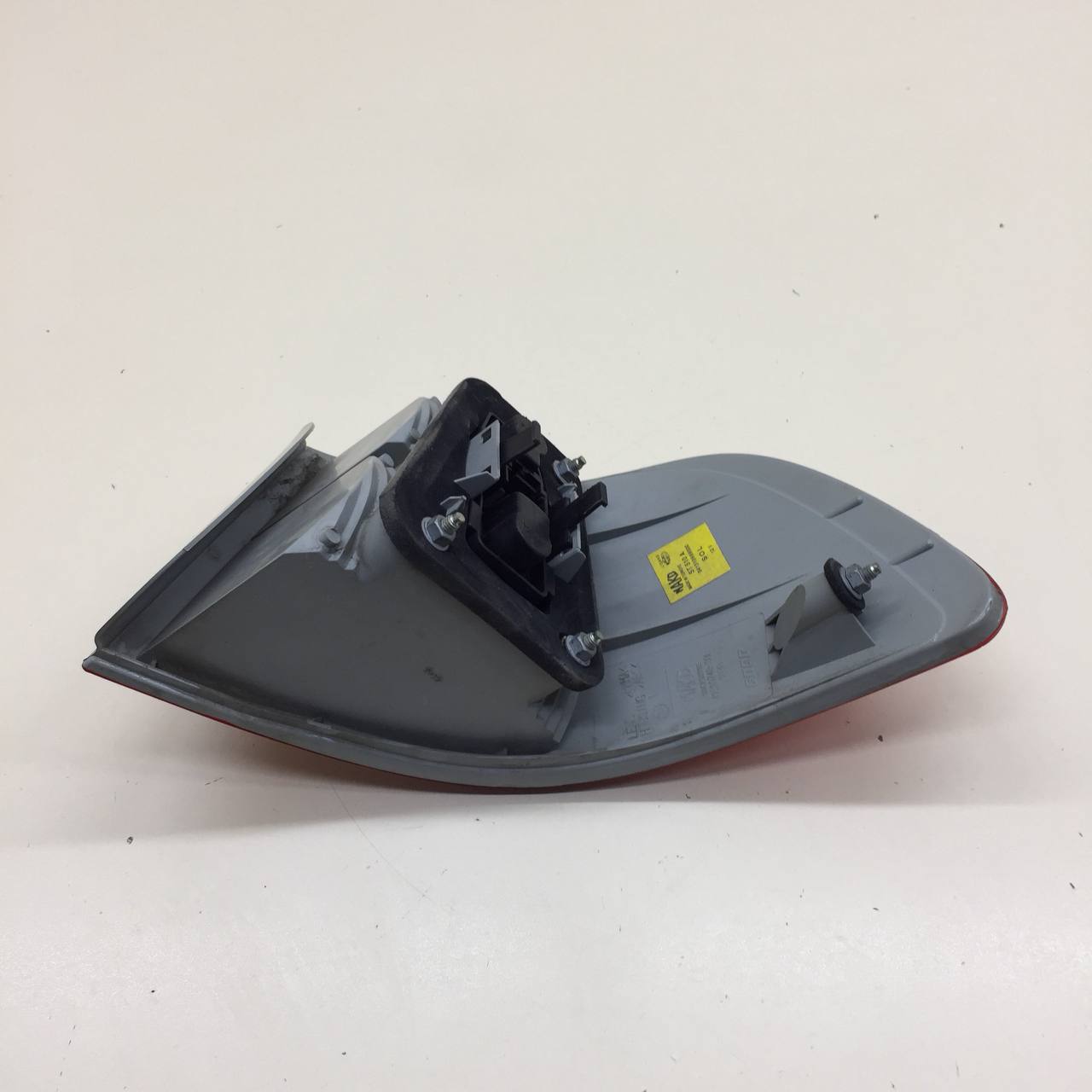 Фонарь задний наружный левый Fiat Albea 2002-2012