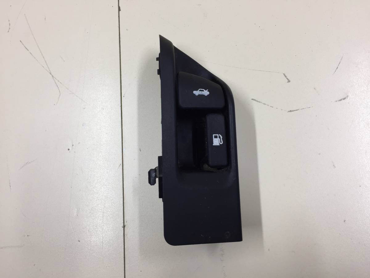 Ручка открывания багажника Toyota Corolla E150 2006-2013