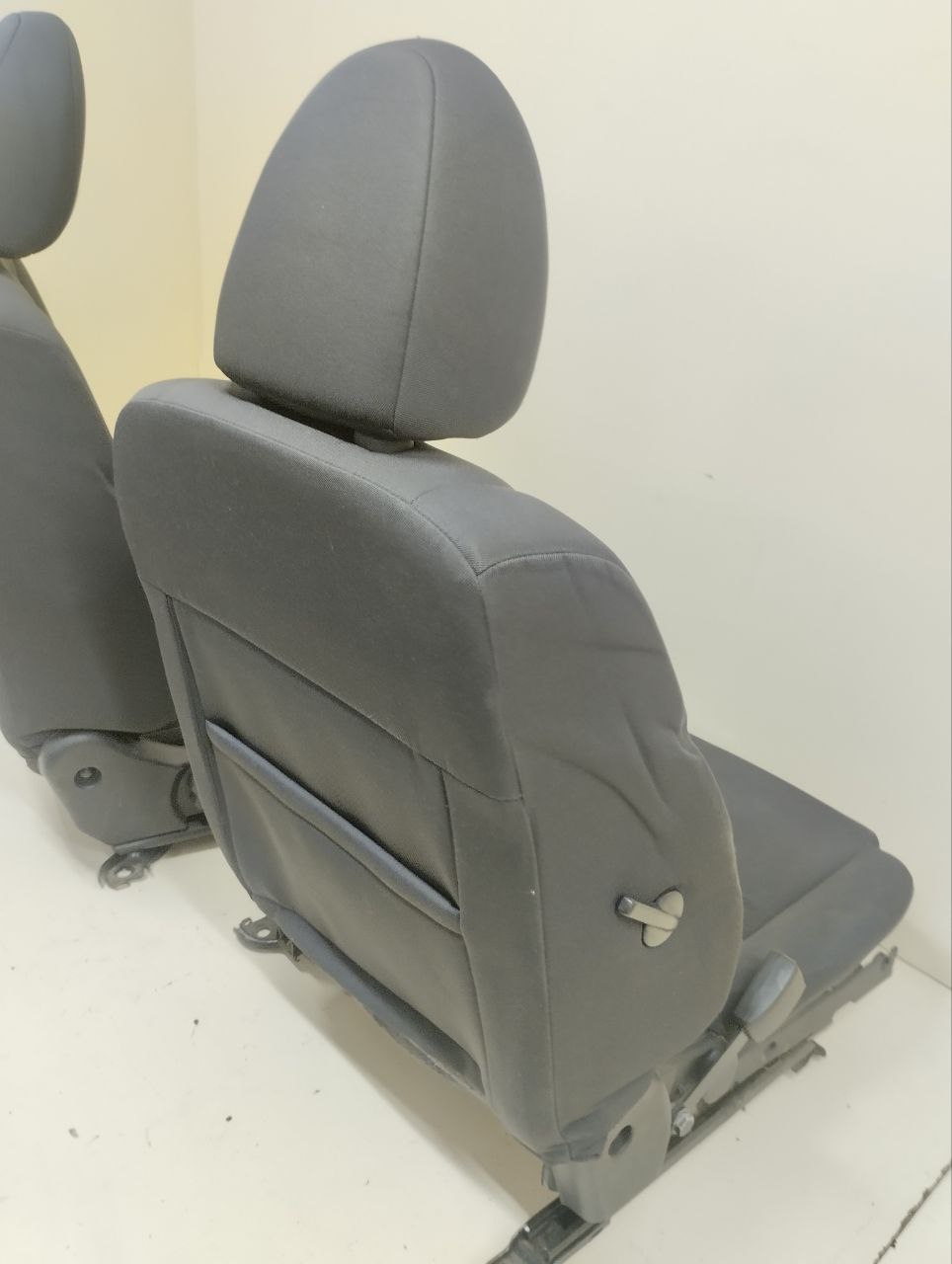 Сиденье (комплект) Nissan Almera (N16) 2000-2006 Сиденье (комплект) Nissan Almera (N16) 2000-2006