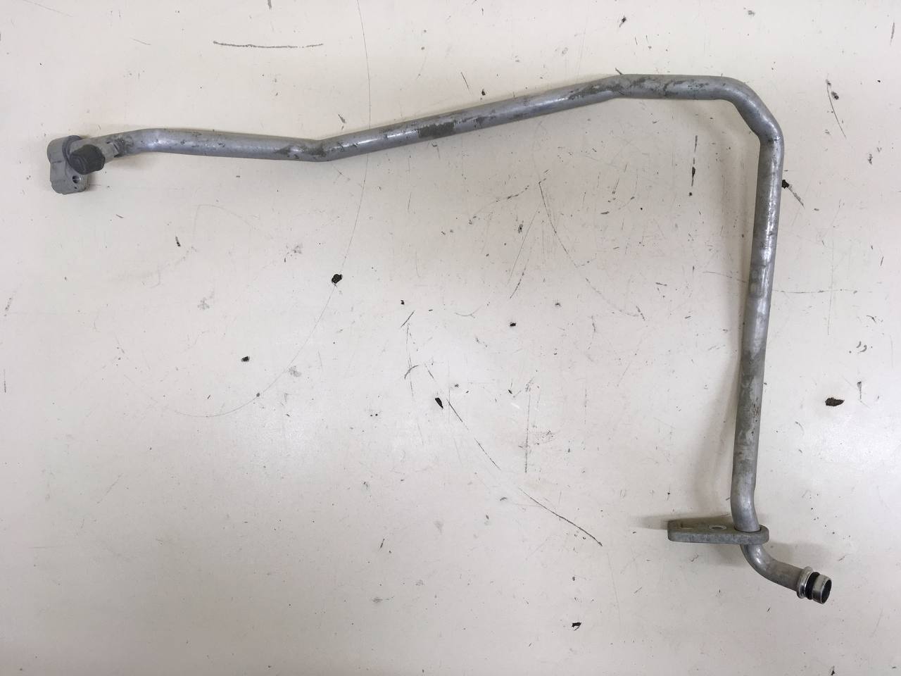 Трубка кондиционера Toyota Corolla E150 2006-2013 Трубка кондиционера Toyota Corolla E150 2006-2013
