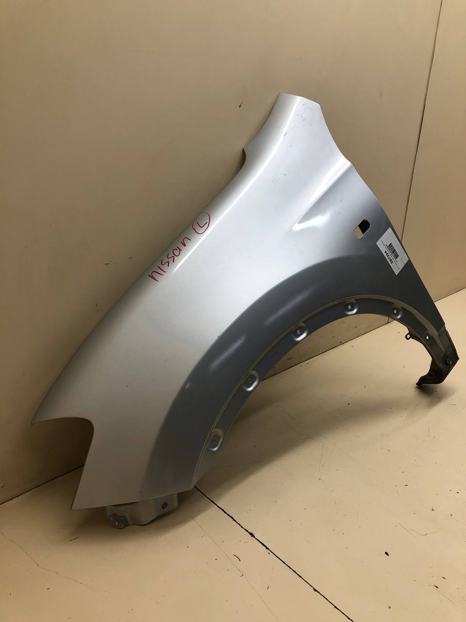 Крыло переднее левое Nissan Qashqai (J10) 2006-2013