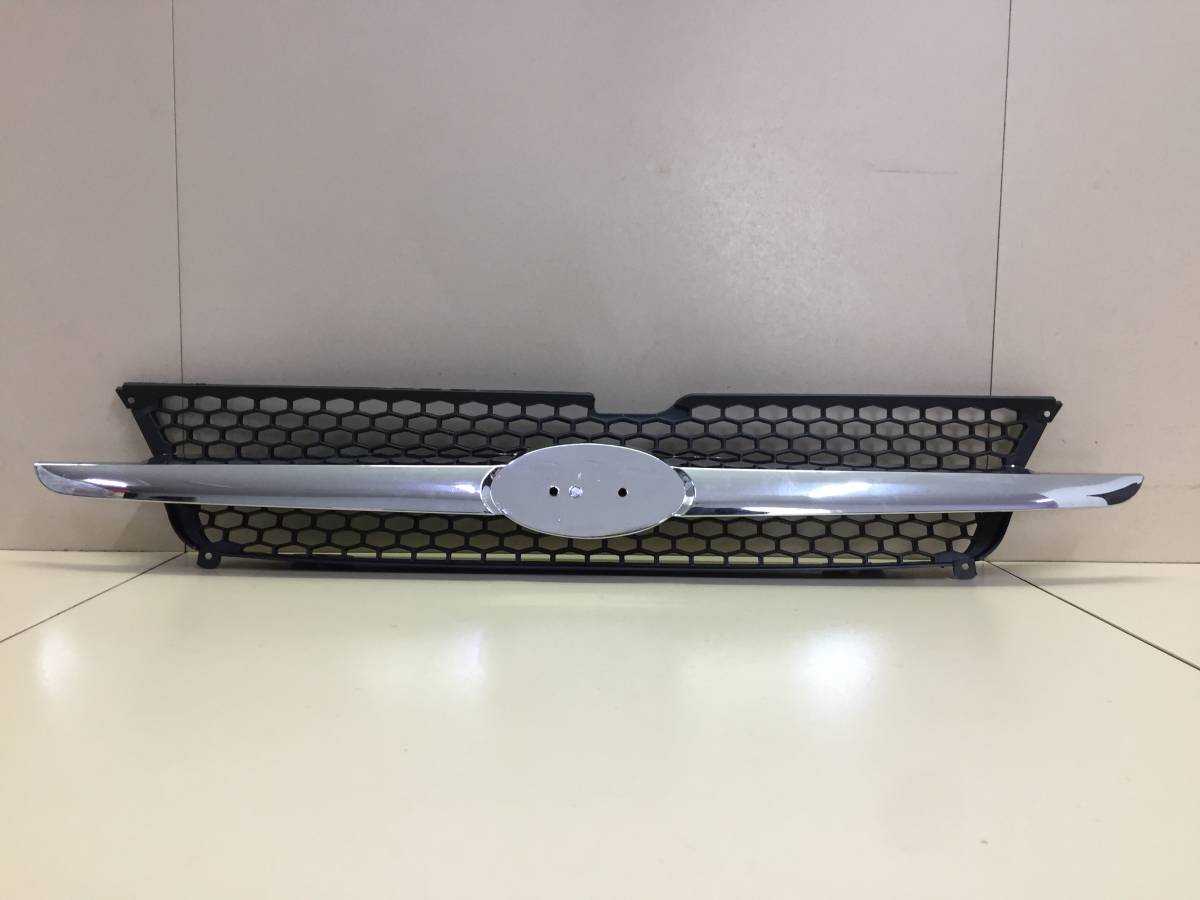 Решетка радиатора Hyundai Getz 2002-2010