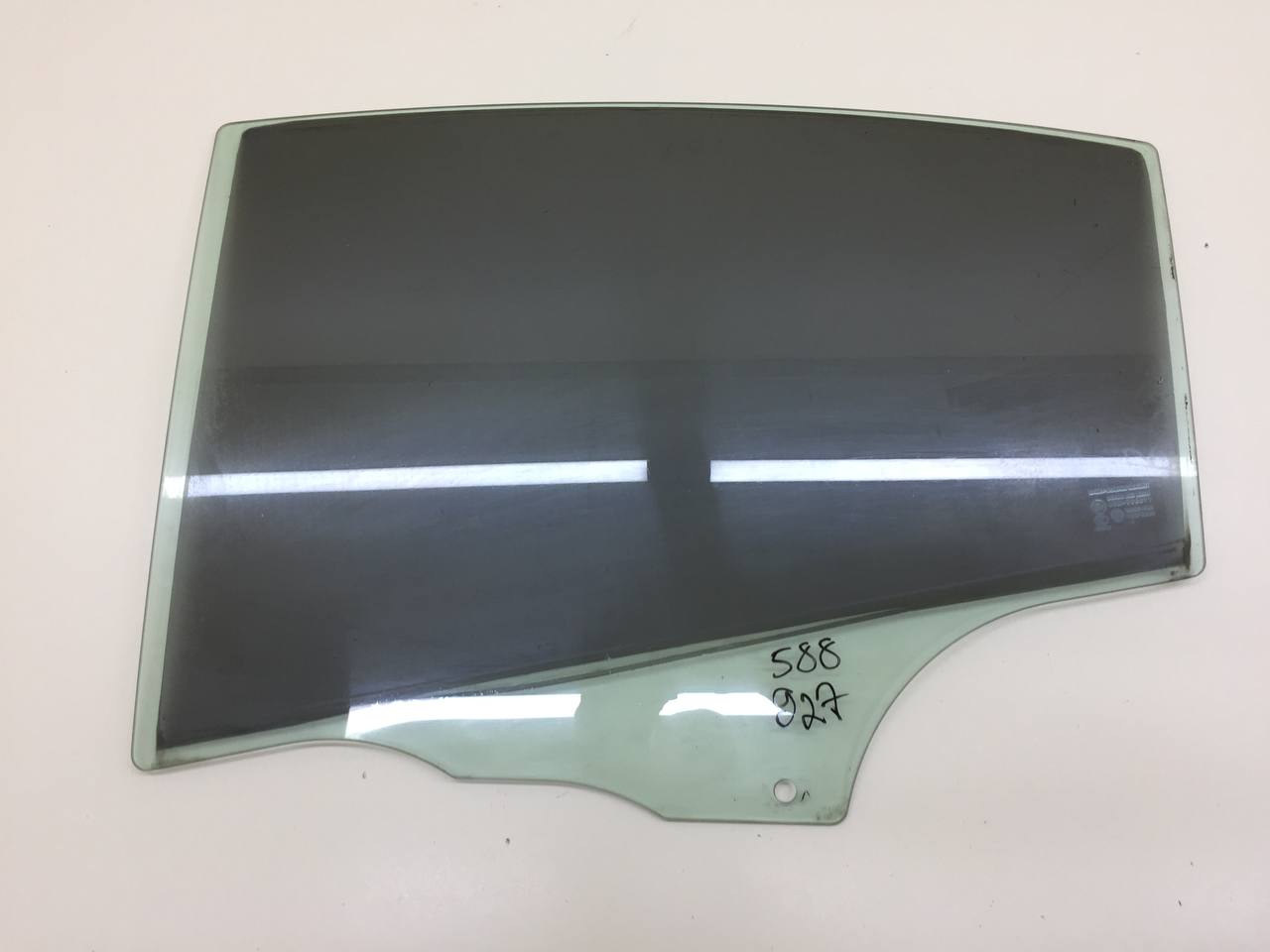 Стекло двери задней левой Mazda Mazda 3 (BK) 2002-2009