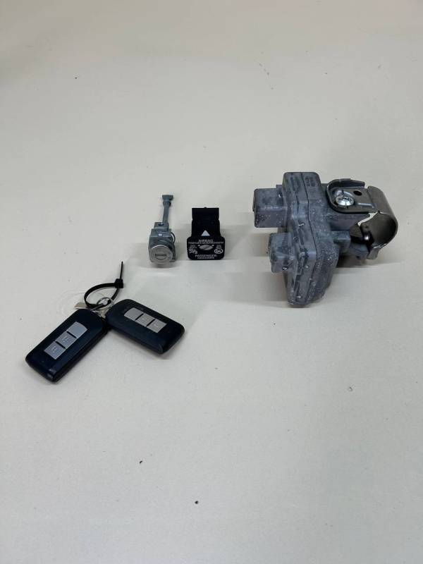 Замок зажигания Mitsubishi Outlander (GF) 2012>