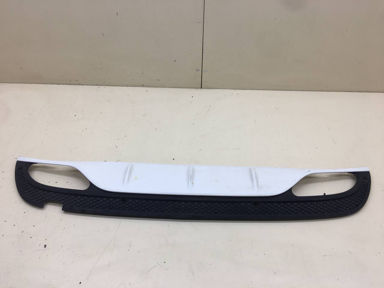 Накладка заднего бампера Mercedes-Benz C-Class (W205) 2014>