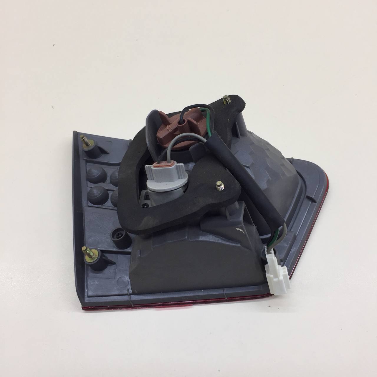 Фонарь задний внутренний правый Kia Cerato (TD) 2009-2013