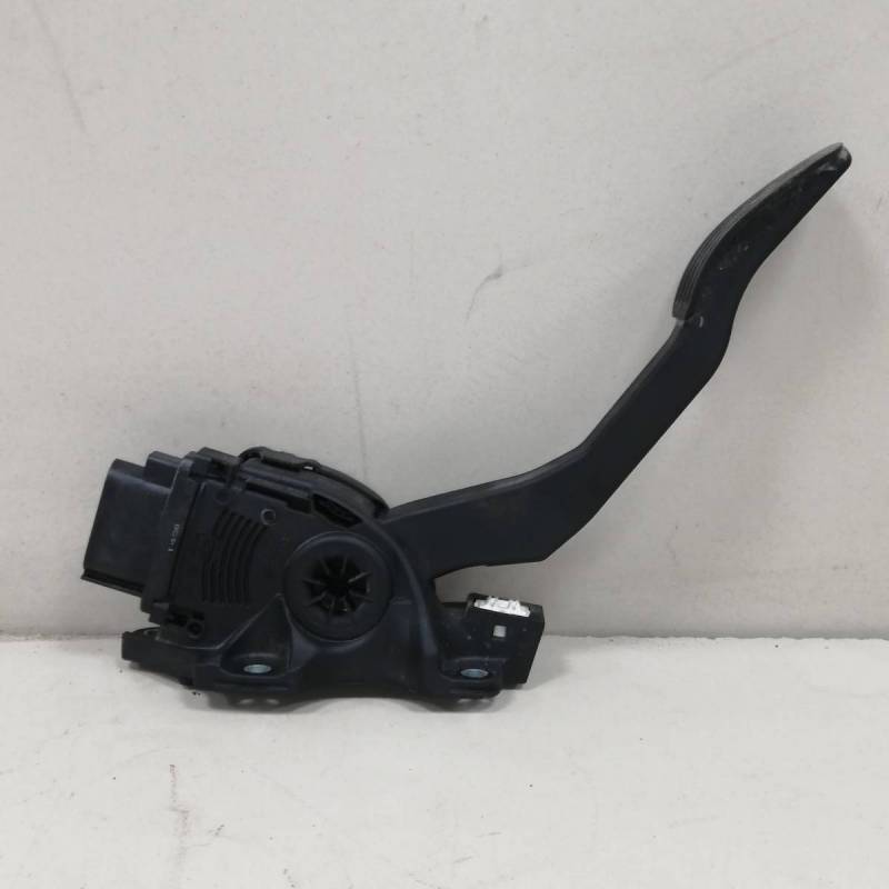 Педаль газа Volvo XC60 2008-2017