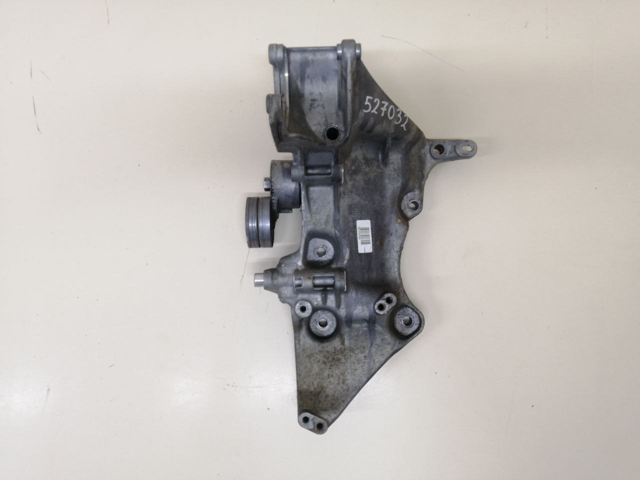 Кронштейн генератора Renault Duster (HSA, HSM) 2012>