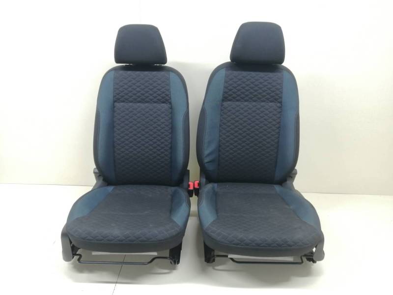 Сиденье (комплект) Volkswagen Polo (MK5) 2011-2020 Сиденье (комплект) Volkswagen Polo (MK5) 2011-2020