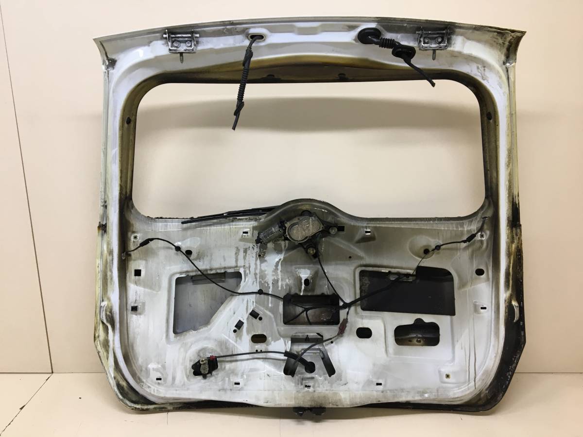 Дверь багажника Ford Fusion (JU) 2002-2012