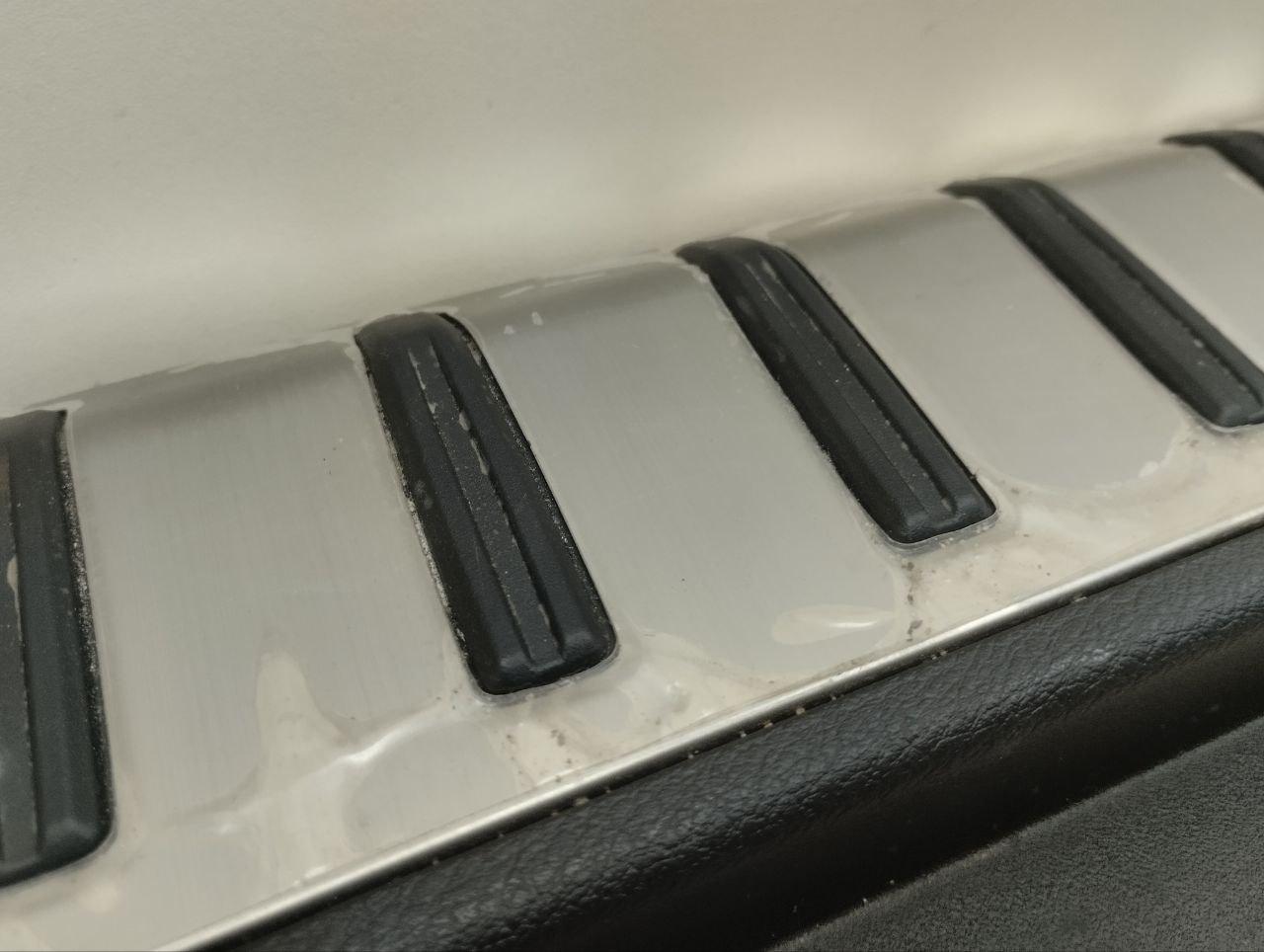 Обшивка багажника Lexus NX 200 (Z10) 2014-2021 Обшивка багажника Lexus NX 200 (Z10) 2014-2021