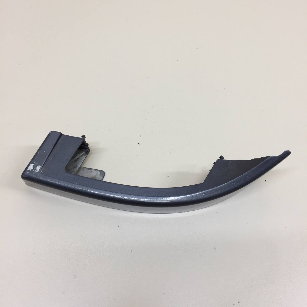 Планка под фонарь (ресничка) Nissan Almera (N16) 2000-2006 Планка под фонарь (ресничка) Nissan Almera (N16) 2000-2006