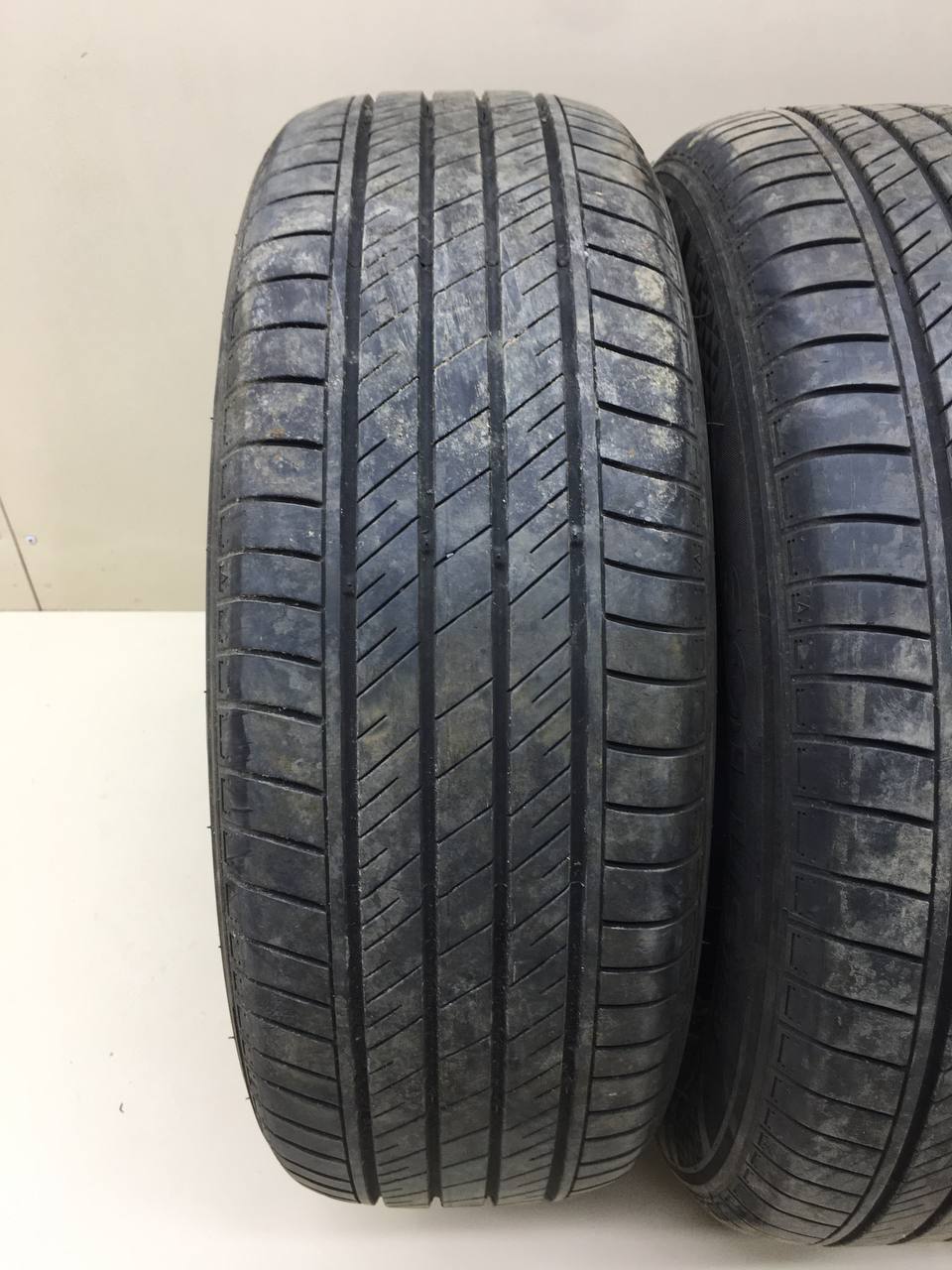 Шины к-кт R17 Летние KUMHO SOLUS hs63